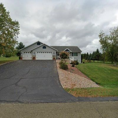 W8023 Parker Dr, Pardeeville, WI 53954