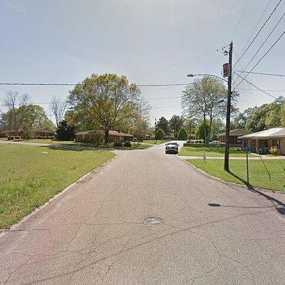 Rosewood Ter, Richton, MS 39476