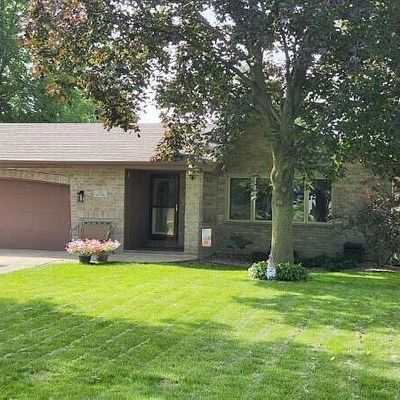 S74 W17381 Richard Ln, Muskego, WI 53150