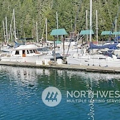 Slipc40 Pleasant Harbor Marina, Brinnon, WA 98320