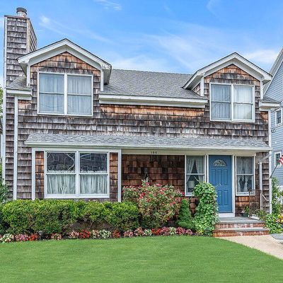 106 Grove St, Bay Head, NJ 08742