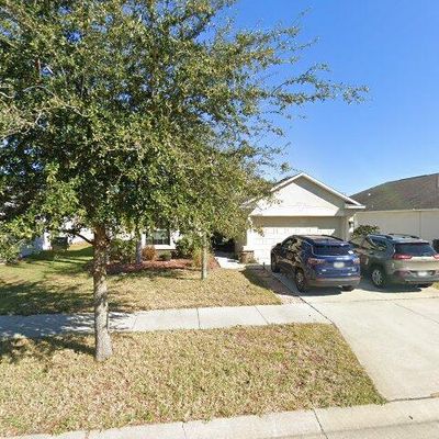 10806 Standing Stone Dr, Wimauma, FL 33598