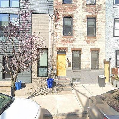 109 W Oxford St, Philadelphia, PA 19122