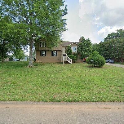 11 Moss Ln, Euharlee, GA 30145