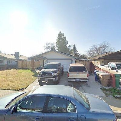 1107 Mcginley Ave, Bakersfield, CA 93308