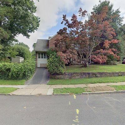 111 Crosshill Rd, Wynnewood, PA 19096