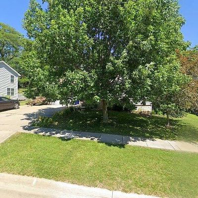 111 Scott Dr, West Branch, IA 52358