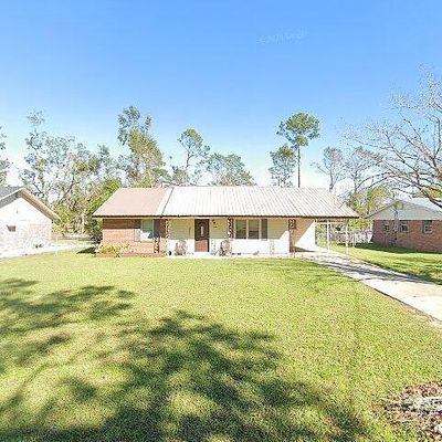 1119 E Julia St, Perry, FL 32347