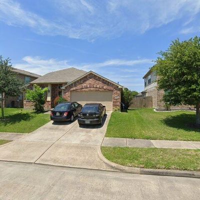 1119 Gem Stone Ct, Baytown, TX 77521