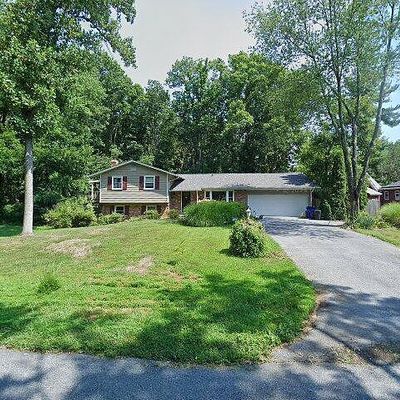 10242 Bradley Ln, Columbia, MD 21044