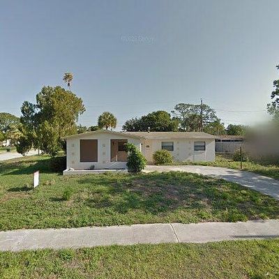 1028 Regalia Dr, Rockledge, FL 32955