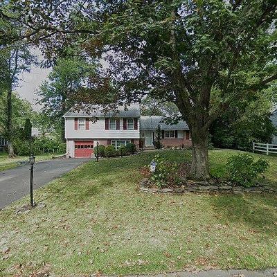 104 White Oak Rd, North Wales, PA 19454