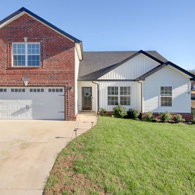 1046 Whitney Dr, Clarksville, TN 37042