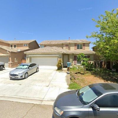 12282 Freeport Dr, Victorville, CA 92392