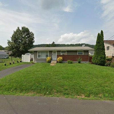 1231 Garden Ave, Allentown, PA 18103