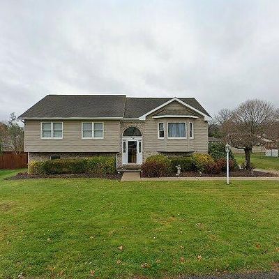 124 Heather Dr, Butler, PA 16001