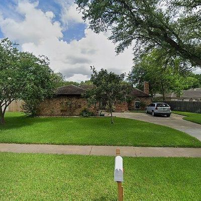 12507 Wrenthorpe Dr, Houston, TX 77031