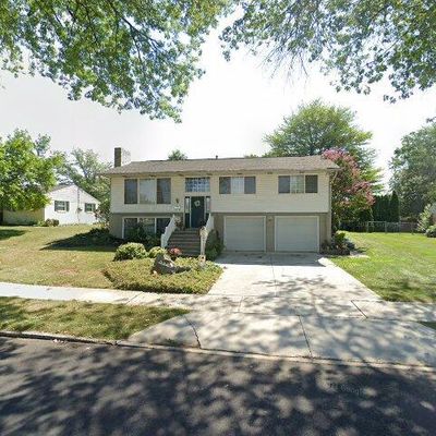 13 Amherst Dr, Camp Hill, PA 17011