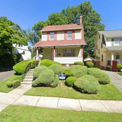 13 Crescent Rd, East Orange, NJ 07017