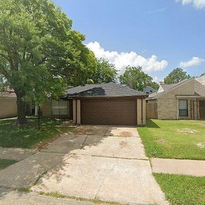 11567 Willwood Dr, Houston, TX 77072