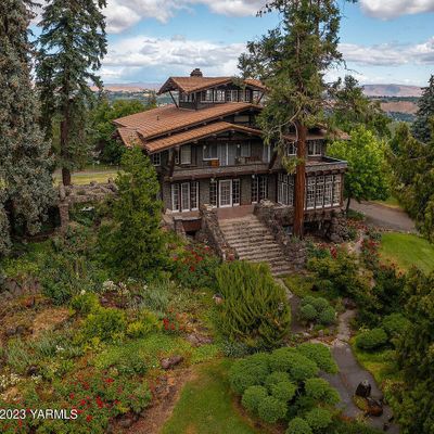 1191 Naches Heights Rd, Yakima, WA 98908