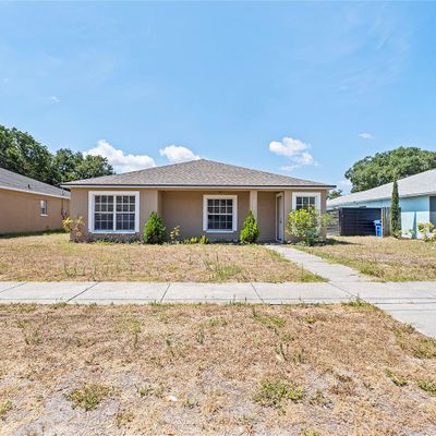 1203 Casa Bonita Ave, Ruskin, FL 33570