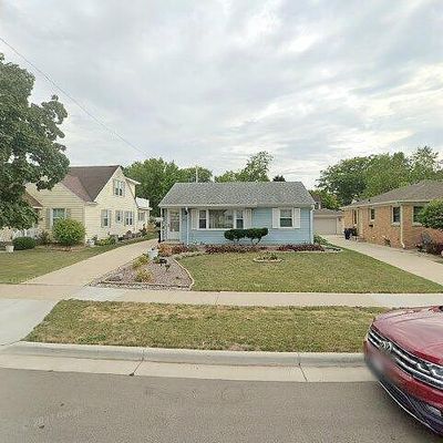 1429 Greenview Ave, Janesville, WI 53548