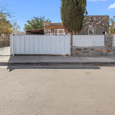 1447 N Mesquite Street, Las Cruces, NM 88001