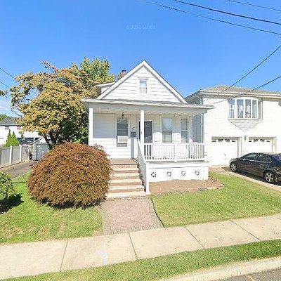 15 Leo Pl, Lodi, NJ 07644