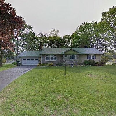 15 Leonard Dr, East Hartford, CT 06118