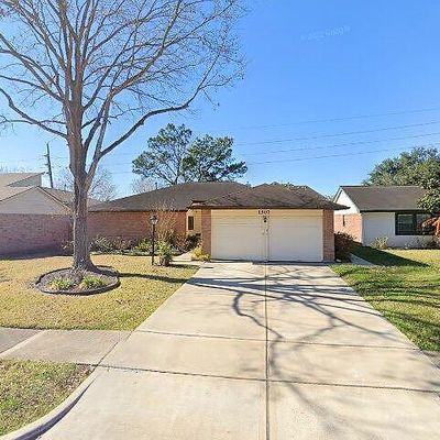 1507 Vickery Dr, Sugar Land, TX 77498