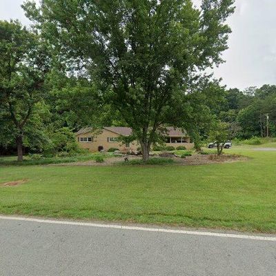 1532 Smyre Farm Rd, Newton, NC 28658