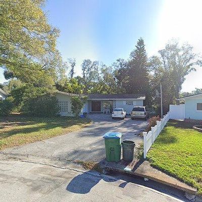 1533 Winding Way E, Clearwater, FL 33764