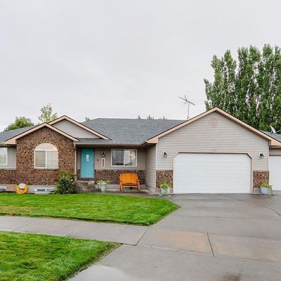 1563 S Ridgewood Circle, Ammon, ID 83406