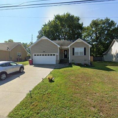 1340 Francesca Dr, Clarksville, TN 37042