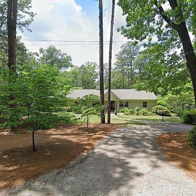 140 Riding Ln, Southern Pines, NC 28387