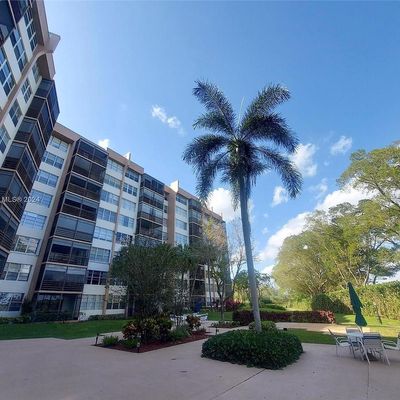 1400 Saint Charles Place, Pembroke Pines, FL 33026