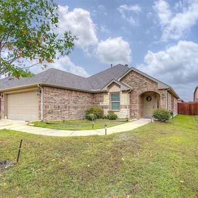 1404 Castle Creek Dr, Little Elm, TX 75068