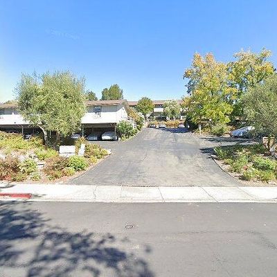 1407 Marchbanks Dr #1, Walnut Creek, CA 94598