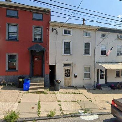 141 Levering St, Philadelphia, PA 19127