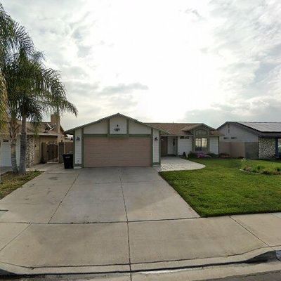 1753 Boatswain Ln, Perris, CA 92571