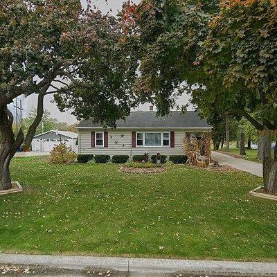 1759 Lenwood Ave, Green Bay, WI 54303