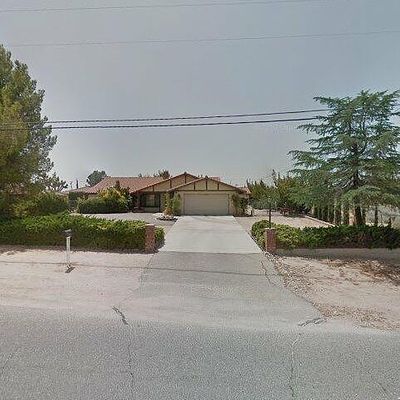 17645 Yucca St, Hesperia, CA 92345