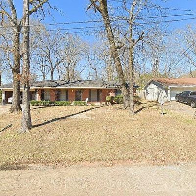 1784 Southhaven Cir, Jackson, MS 39204