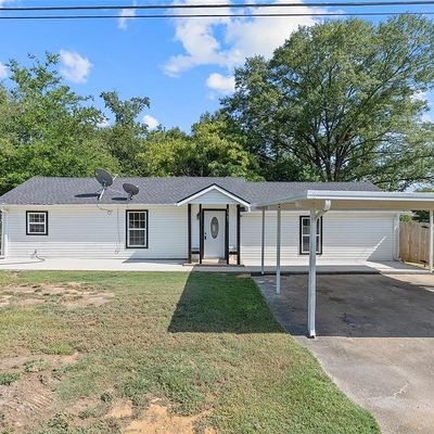 1787 E Goforth Road, Kilgore, TX 75662