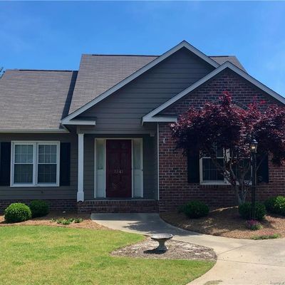 1841 Stetson Ln, Fayetteville, NC 28304