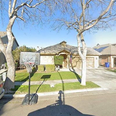 1862 Pitzer Way, Los Banos, CA 93635