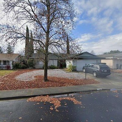 189 Olympic Cir, Vacaville, CA 95687