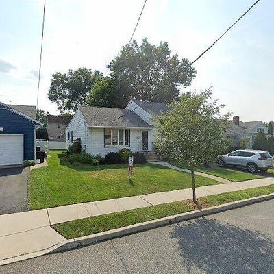 19 Dalewood Rd, Clifton, NJ 07013