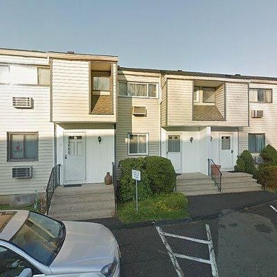 16 Donna Dr #21, Norwalk, CT 06854